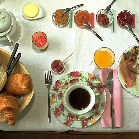 Emma Bed & Breakfast 4*