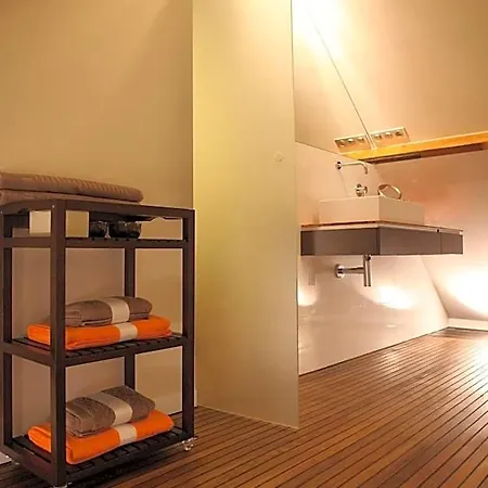 Emma 4* Ghent