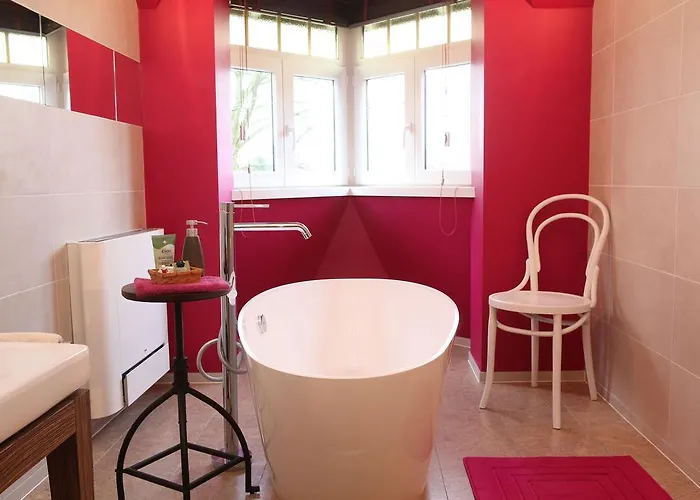 Emma Bed & Breakfast